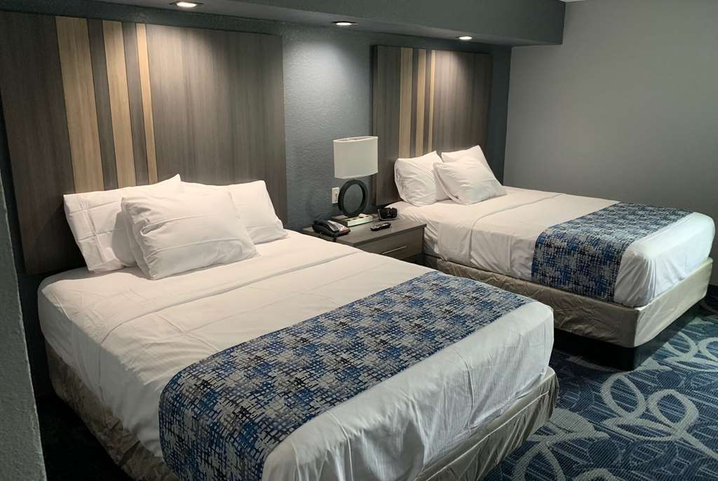 Baymont Inn & Suites Шоні Номер фото